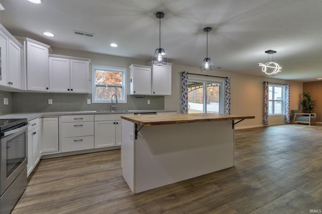 3616 Ebbets Drive, Evansville, IN 47725