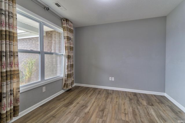 3616 Ebbets Drive, Evansville, IN 47725