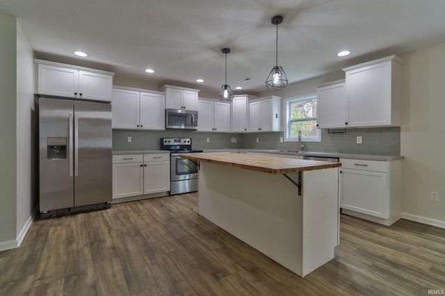 3616 Ebbets Drive, Evansville, IN 47725