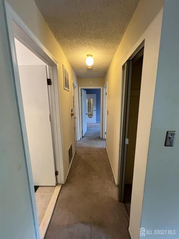 285 Hampshire Court, Piscataway, NJ 08854