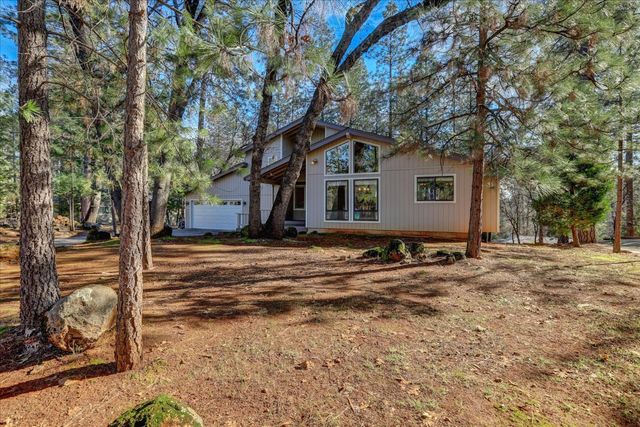 15017 Pammy Way, Grass Valley, CA 95949
