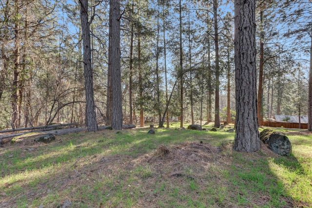 15017 Pammy Way, Grass Valley, CA 95949