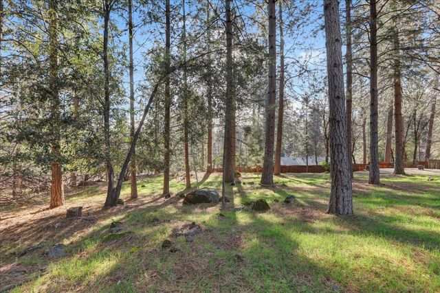 15017 Pammy Way, Grass Valley, CA 95949