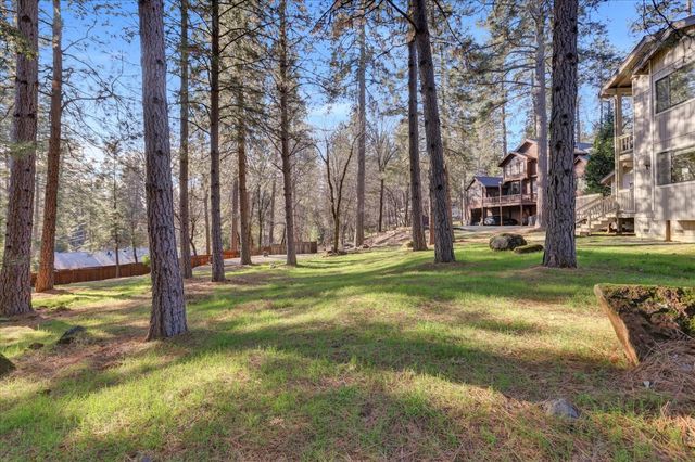 15017 Pammy Way, Grass Valley, CA 95949