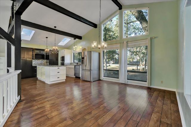 15017 Pammy Way, Grass Valley, CA 95949