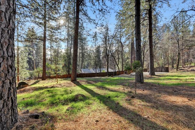 15017 Pammy Way, Grass Valley, CA 95949