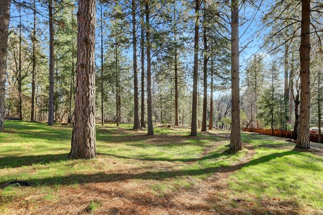 15017 Pammy Way, Grass Valley, CA 95949