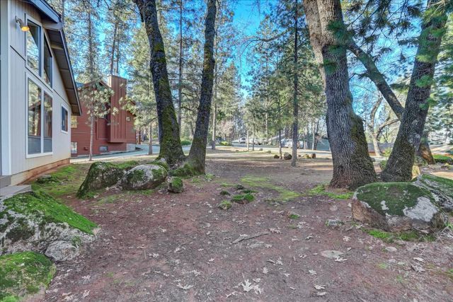 15017 Pammy Way, Grass Valley, CA 95949