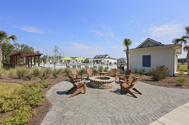 499 Tulip Poplar Drive, Moncks Corner, SC 29461