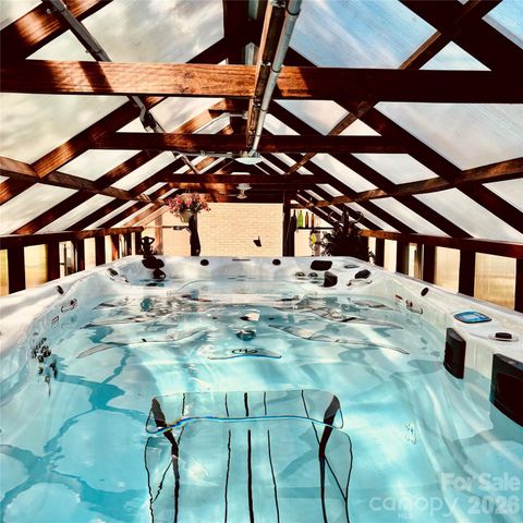 573 & 577 Randolph Road, Marion, NC 28752