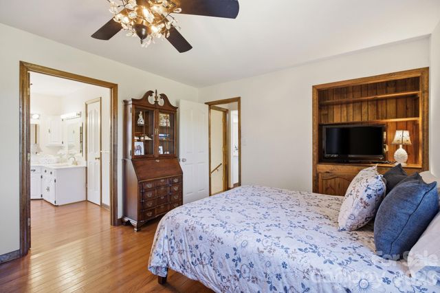 573 & 577 Randolph Road, Marion, NC 28752