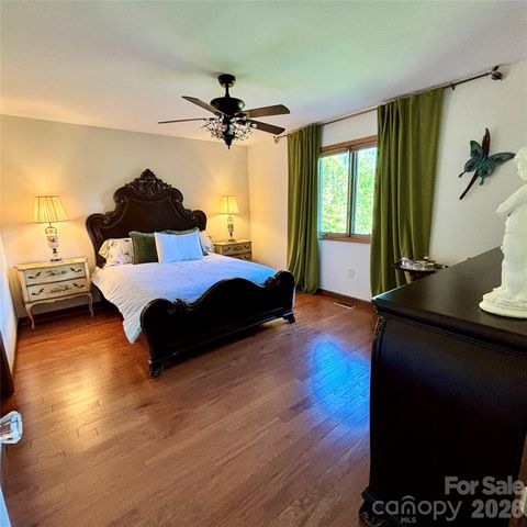 573 & 577 Randolph Road, Marion, NC 28752