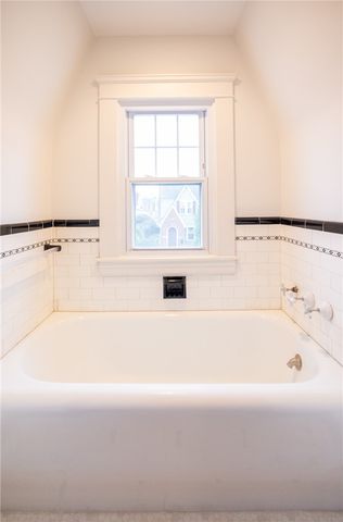 28 Rosewood Avenue, Cranston, RI 02905