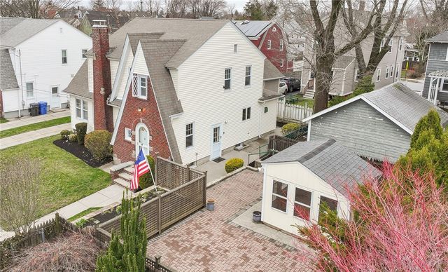 28 Rosewood Avenue, Cranston, RI 02905