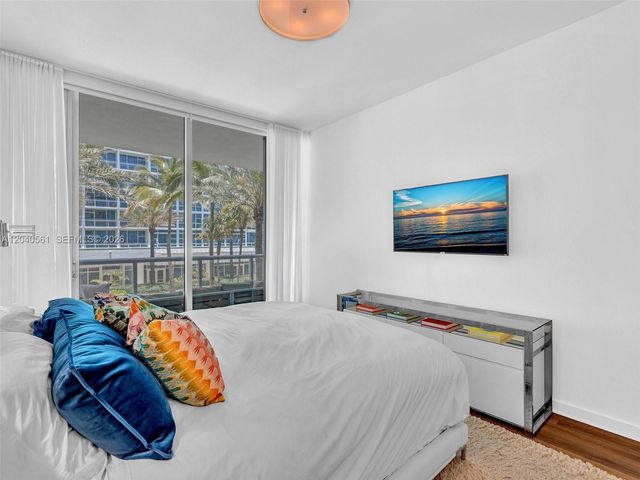 6799 Collins Avenue 203, Miami Beach, FL 33141