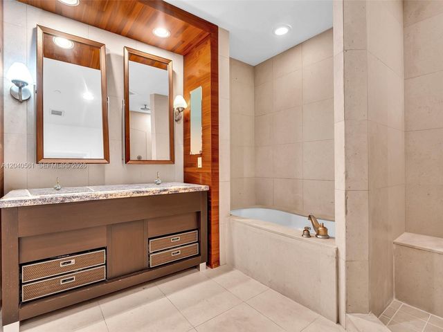 6799 Collins Avenue 203, Miami Beach, FL 33141