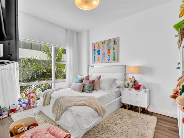 6799 Collins Avenue 203, Miami Beach, FL 33141