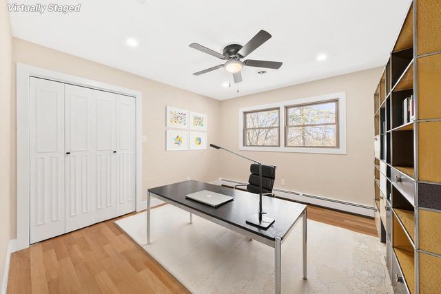 9710 304th AVENUE, Burlington, WI 53105