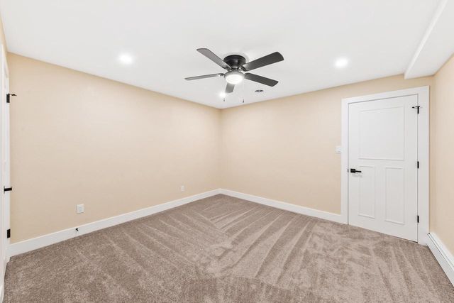 9710 304th AVENUE, Burlington, WI 53105