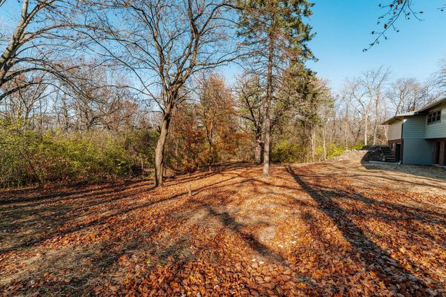 9710 304th AVENUE, Burlington, WI 53105