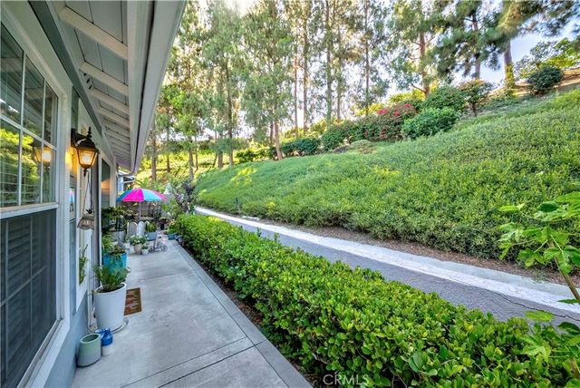 23412 Pacific Park Drive 6A, Aliso Viejo, CA 92656