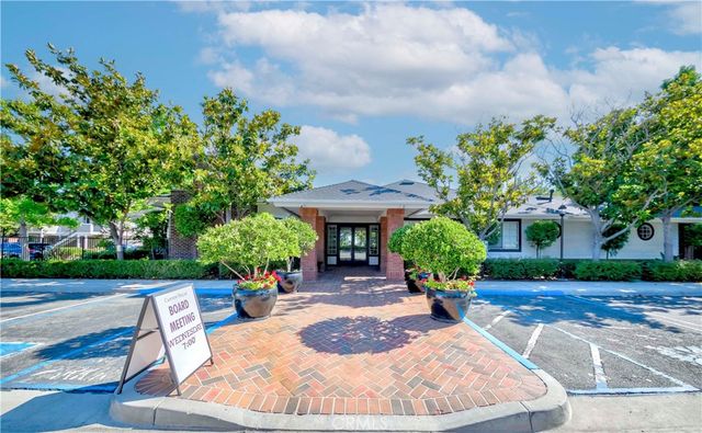 23412 Pacific Park Drive 6A, Aliso Viejo, CA 92656