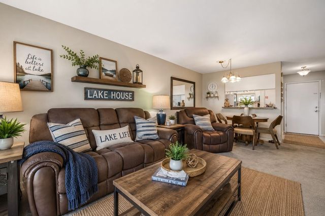 13151 Walden Road 129, Montgomery, TX 77356