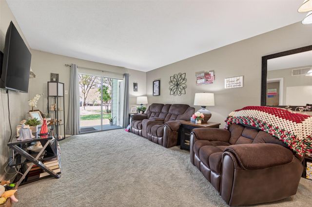 13151 Walden Road 129, Montgomery, TX 77356