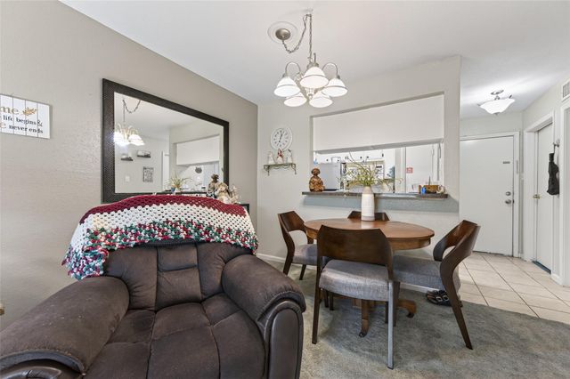 13151 Walden Road 129, Montgomery, TX 77356