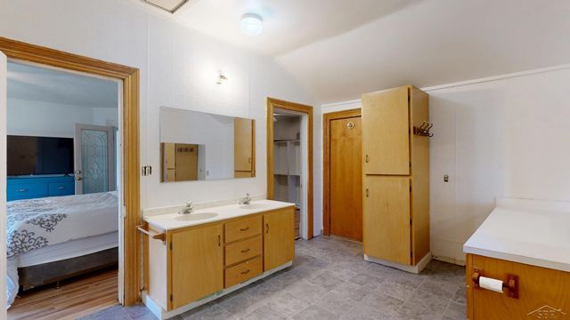 520 N Franklin Street, Saginaw, MI 48607
