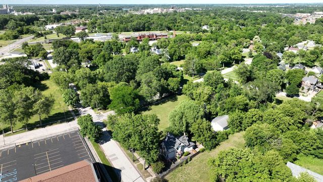 520 N Franklin Street, Saginaw, MI 48607
