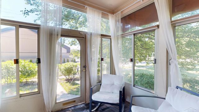 520 N Franklin Street, Saginaw, MI 48607