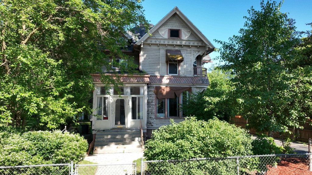 520 N Franklin Street, Saginaw, MI 48607
