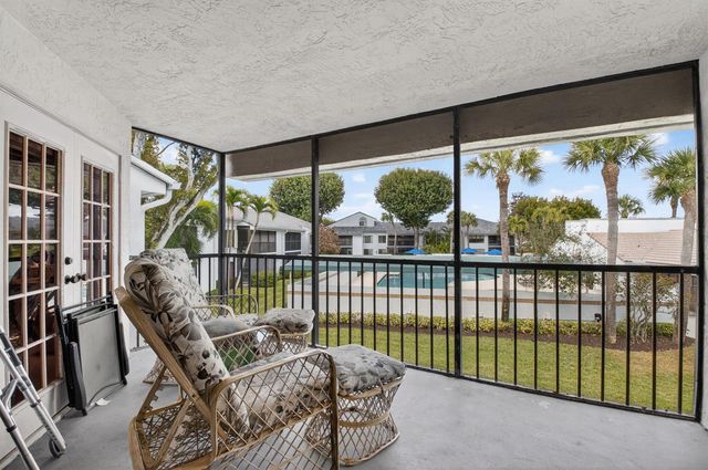 7509 Glendevon Lane 1006, Delray Beach, FL 33446