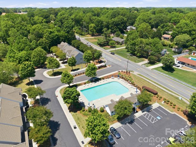 2548 Brackley Place NW, Concord, NC 28027