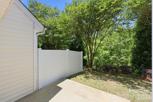 2548 Brackley Place NW, Concord, NC 28027