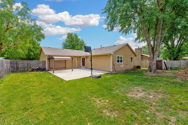 1809 N Topaz, Wichita, KS 67212