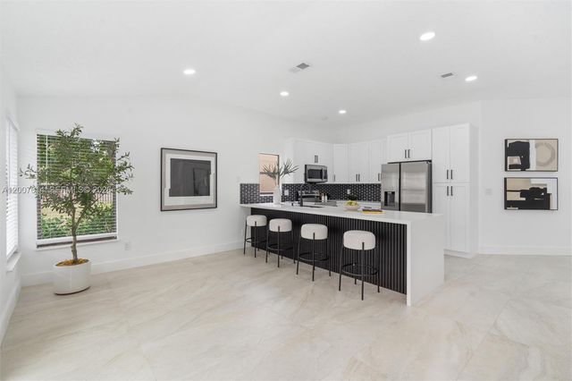 1665 Weather Vane Pl, Wellington, FL 33414