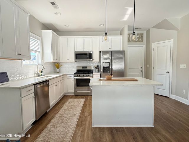 1404 Branch, Wilmington, NC 28405