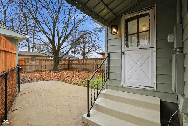 1121 Alton Street, Beech Grove, IN 46107