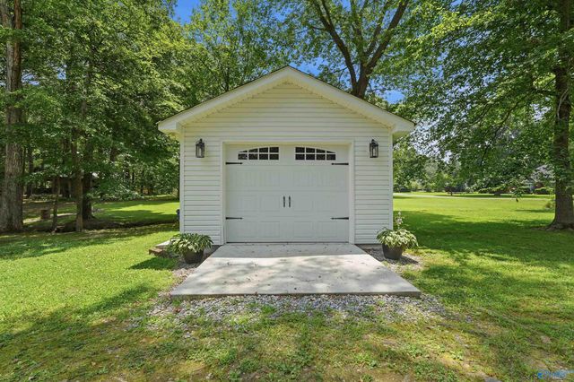 363 Horton Circle, Boaz, AL 35956