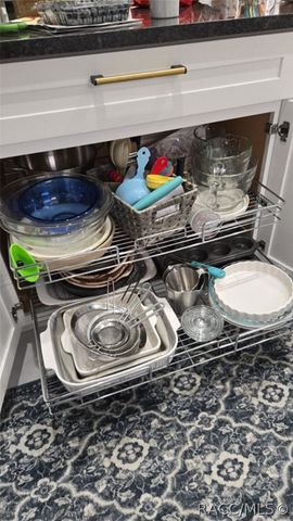 13 Sycamore Court W, Homosassa, FL 34446