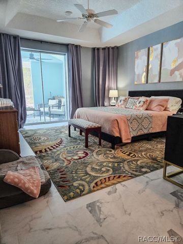 13 Sycamore Court W, Homosassa, FL 34446