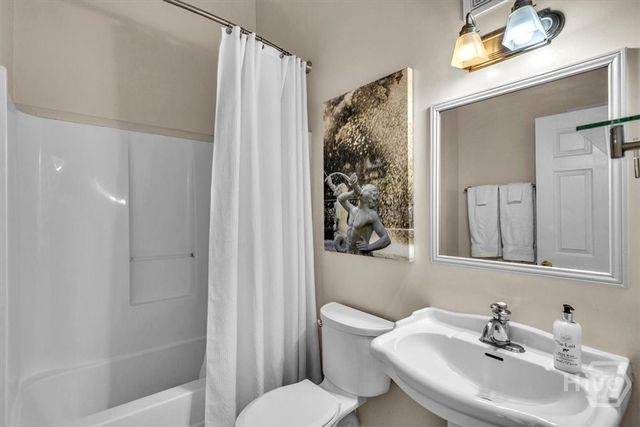 105 Whitaker Street 302, Savannah, GA 31401