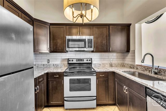 105 Whitaker Street 302, Savannah, GA 31401