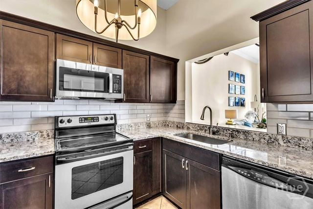 105 Whitaker Street 302, Savannah, GA 31401