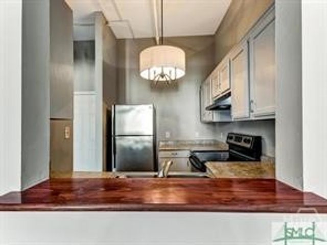 105 Whitaker Street 302, Savannah, GA 31401