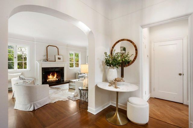 526 W Poplar Avenue, San Mateo, CA 94402