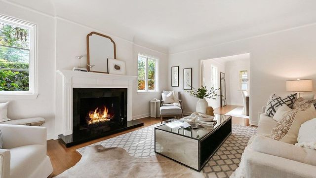 526 W Poplar Avenue, San Mateo, CA 94402