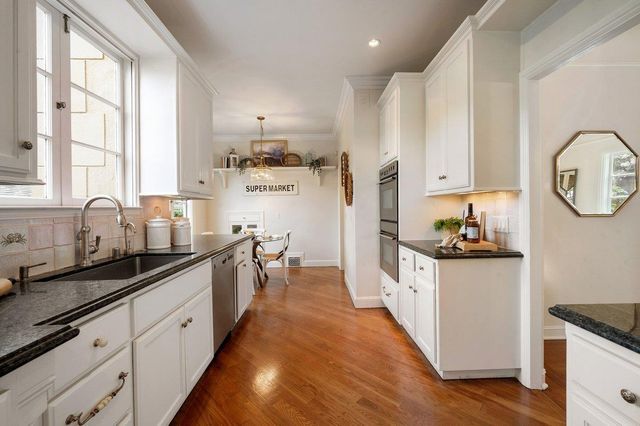 526 W Poplar Avenue, San Mateo, CA 94402